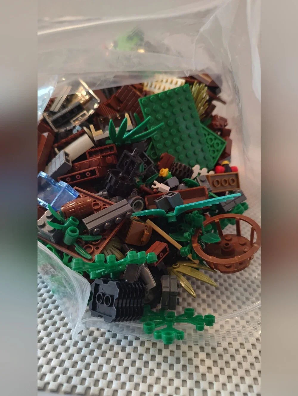 2.11 Pounds of Non-Lego Pieces Building Blocks Medieval Theme As Shown Used - Picture 2 of 6